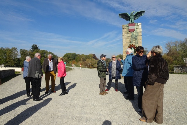 Gruppe im Gespräch 2